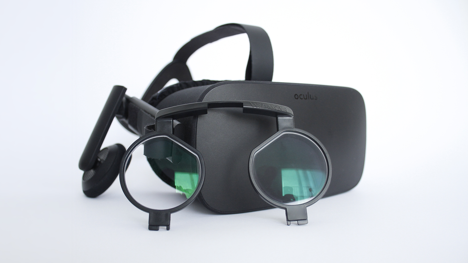using oculus rift with glasses